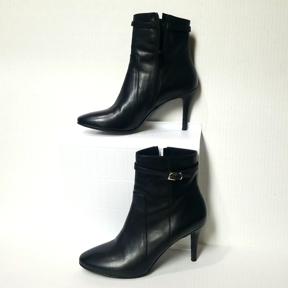 Charles David Made in Italy black Leather heeled boots